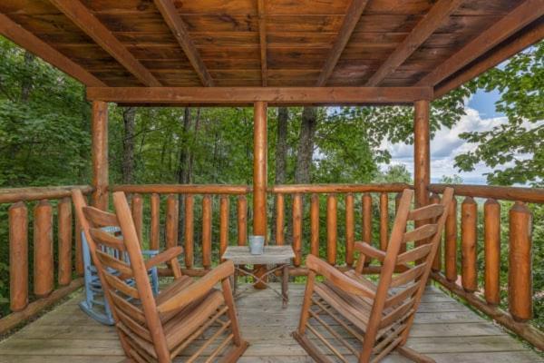 Views, Game Room And Hot Tub Bearway To Heaven Sevierville Eksteriør bilde